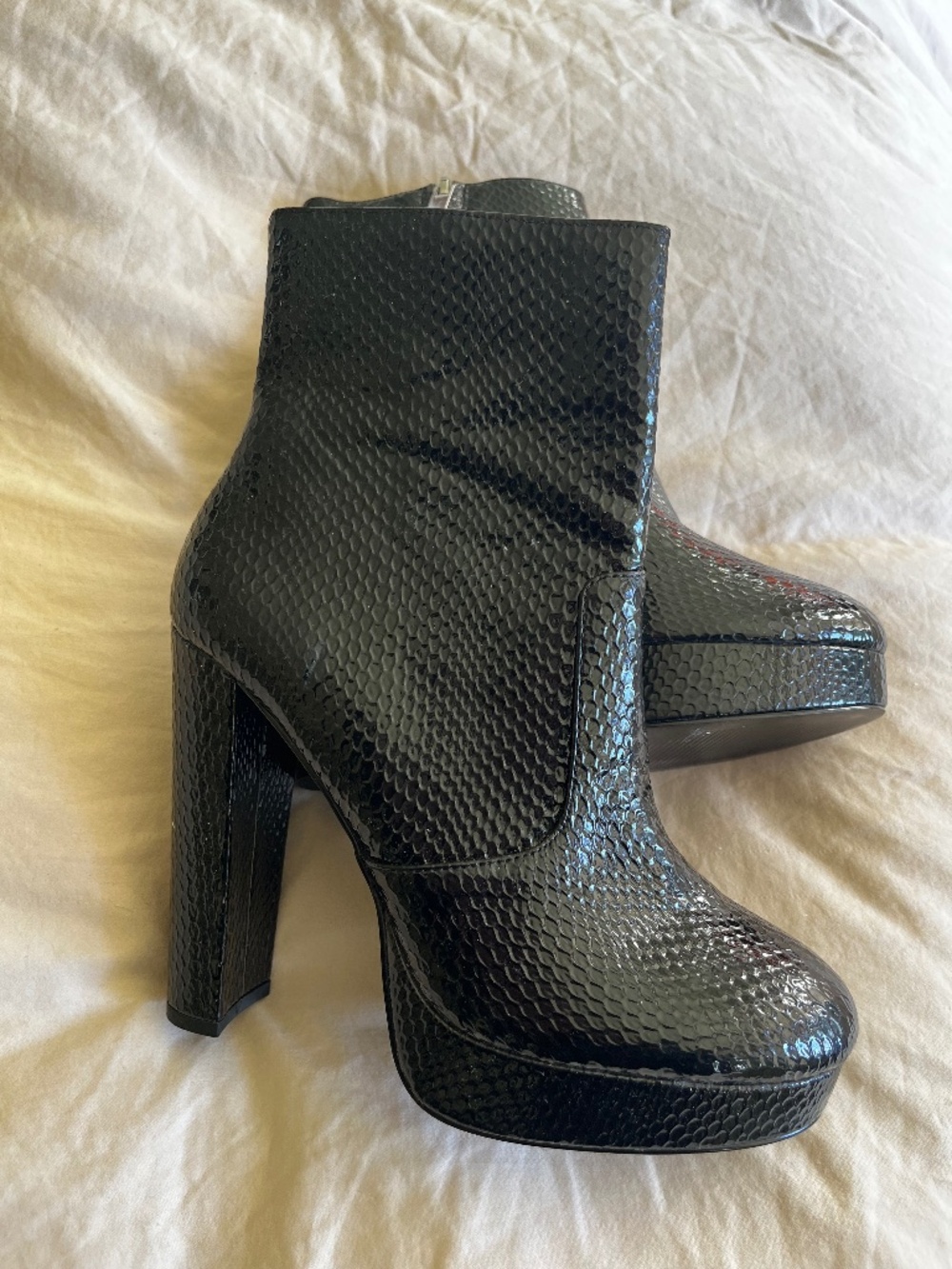 Brand New Faux Snakeskin Black Platform Heels Boots Size 8